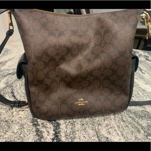 Coach crossbody bag large